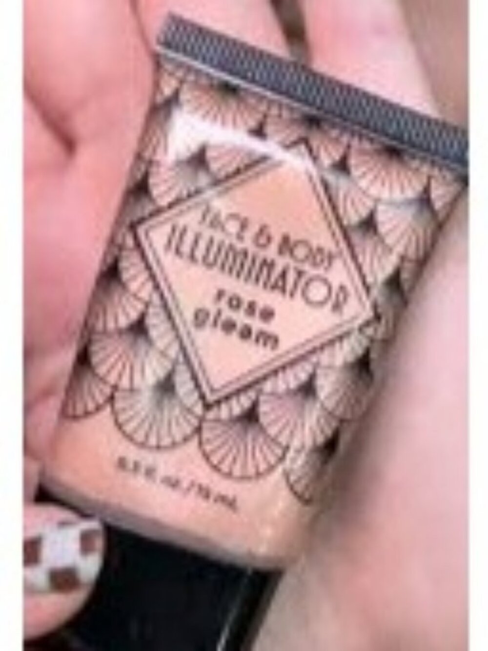 Ioni Veil of Allure Face & Body Illuminator Rose Gleam